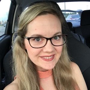 Meet your Posher, Andrea